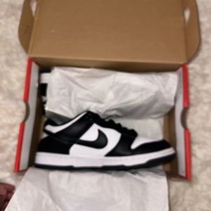 Panda Dunks 7y/8.5W